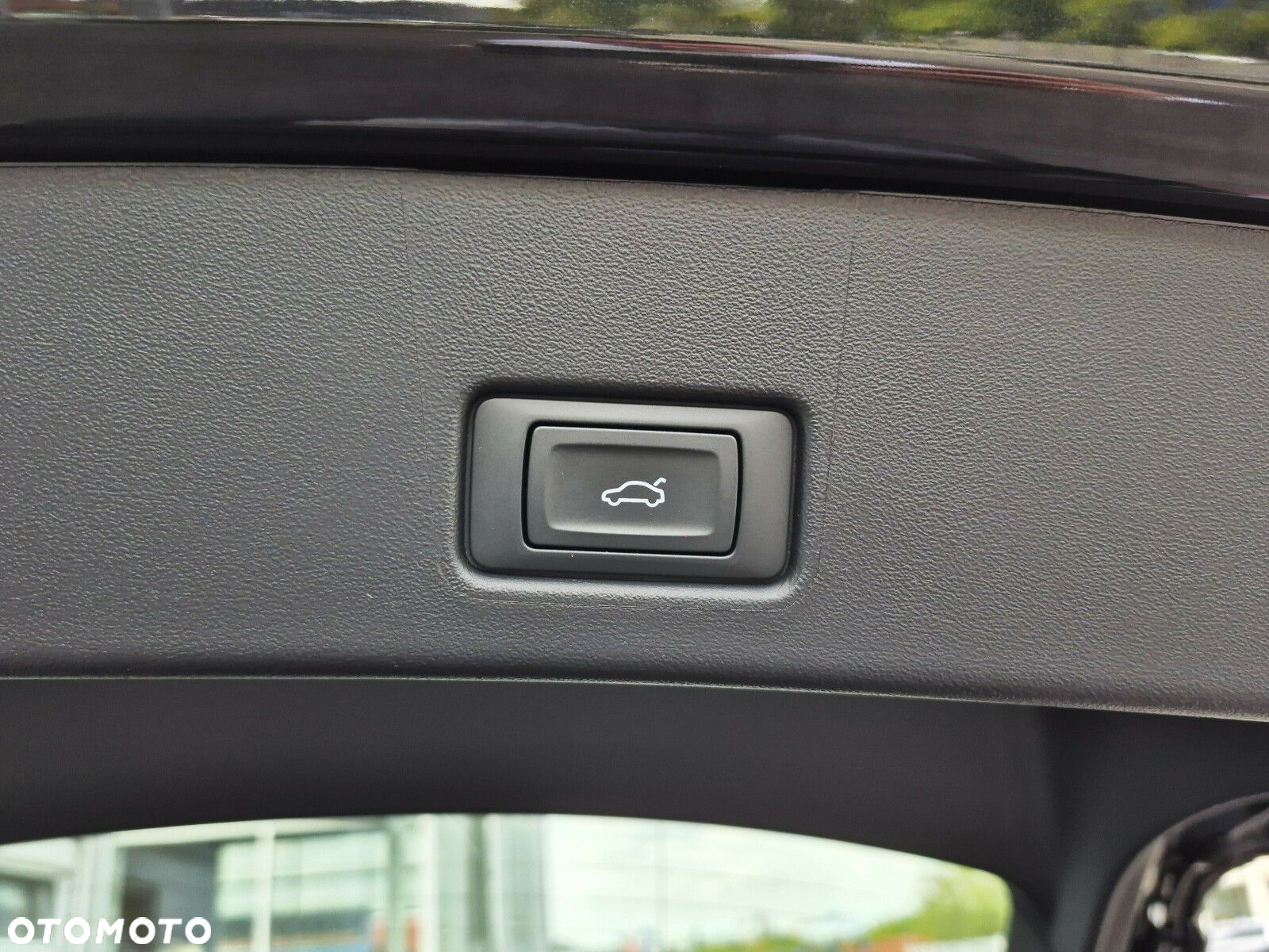Audi Q4 e-tron - 6