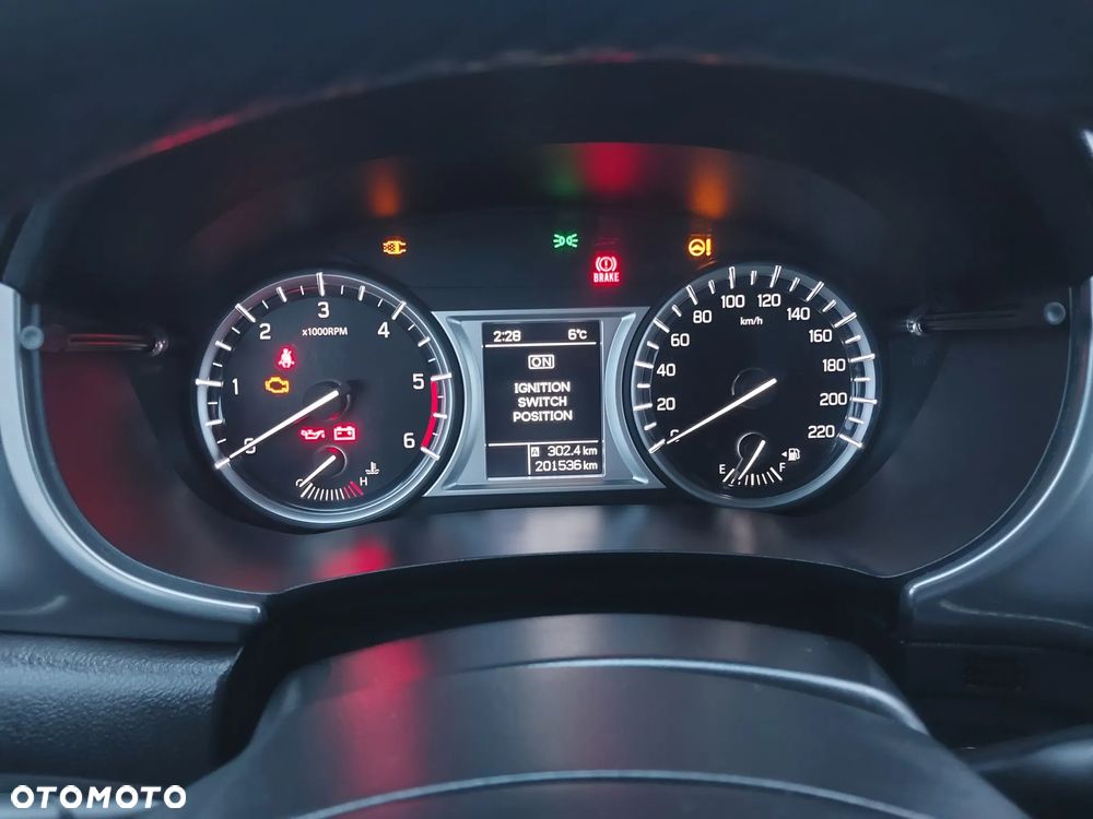 Suzuki Vitara 1.6 DDiS (4x2) Comfort+ - 16