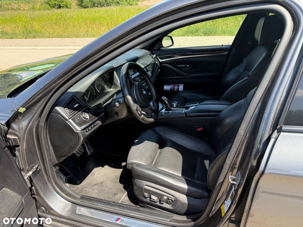 BMW Seria 5 535i Luxury Line - 9