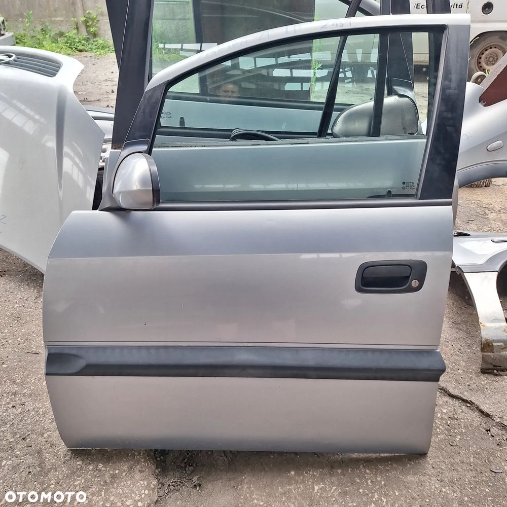 DRZWI LEWE PRAWE PRZOD OPEL ZAFIRA A Z151 - 1