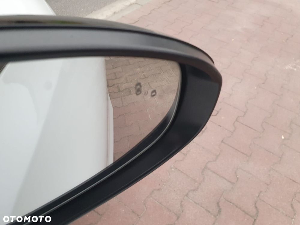 Kia ProCeed 1.6 T-GDI GT - 22