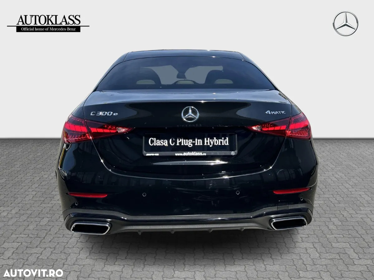 Mercedes-Benz C - 4