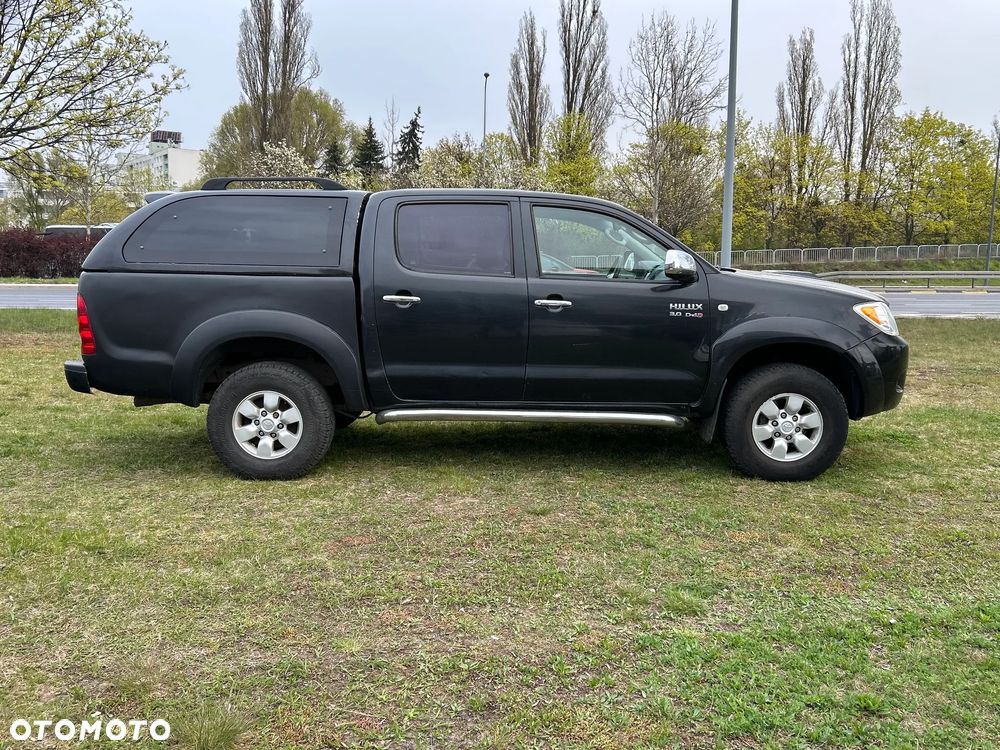 Toyota Hilux 3.0 D-4D SR5-X Platinium - 6