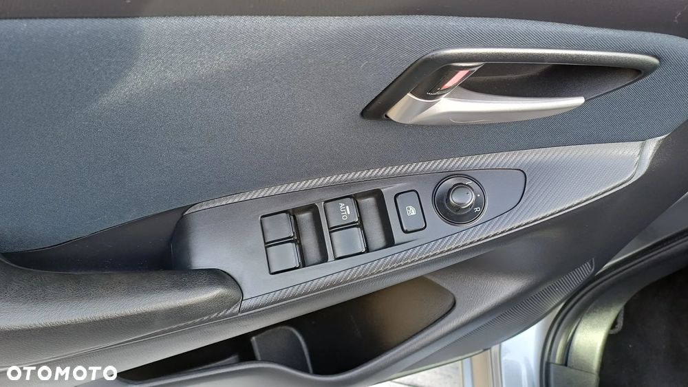 Mazda 2 SKYACTIV-G 75 Center-Line - 28