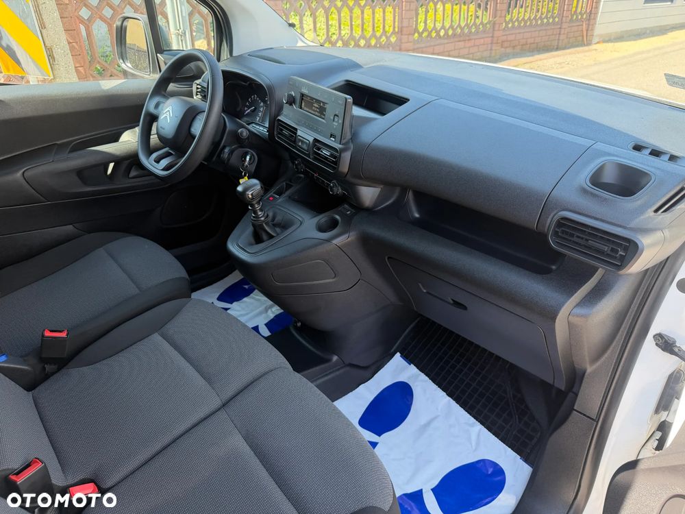 Citroën BERLINGO - 10