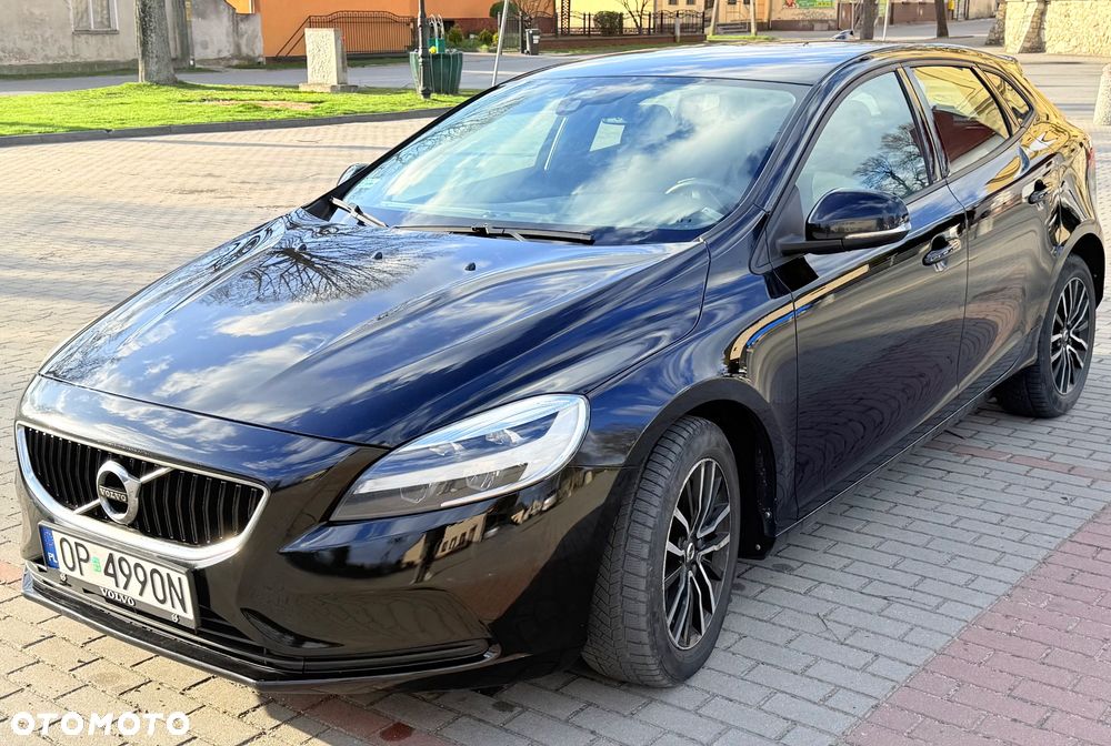 Volvo V40 D3 Drive-E SCR Momentum - 9