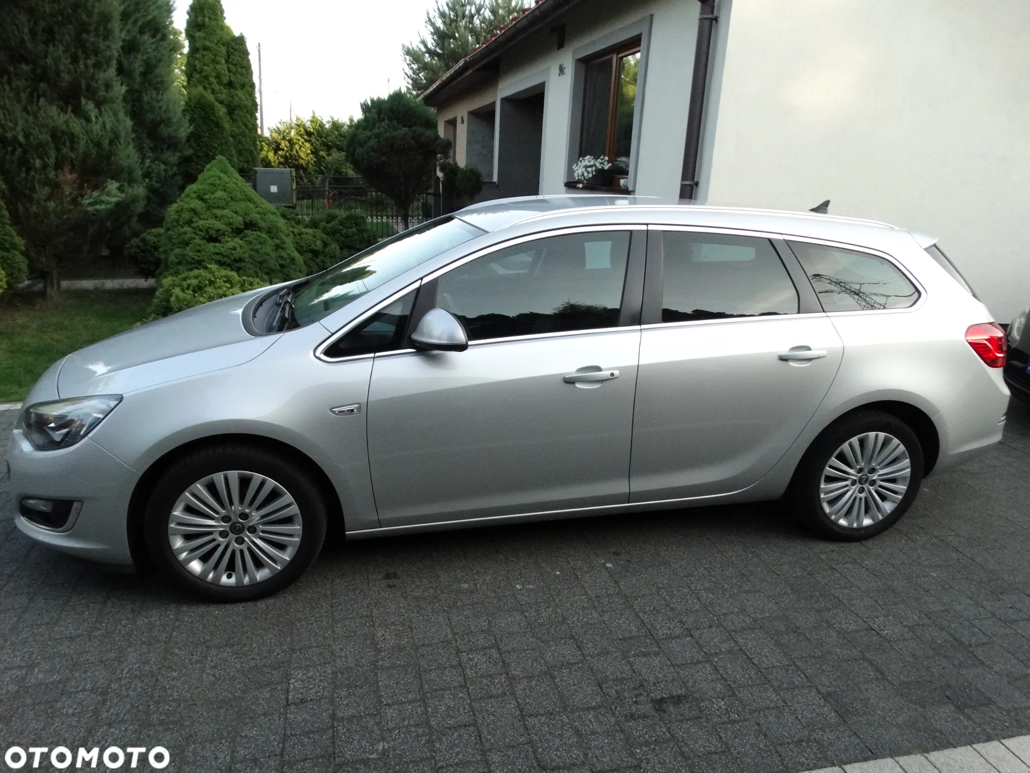 Opel Astra IV 1.4 T Active - 10