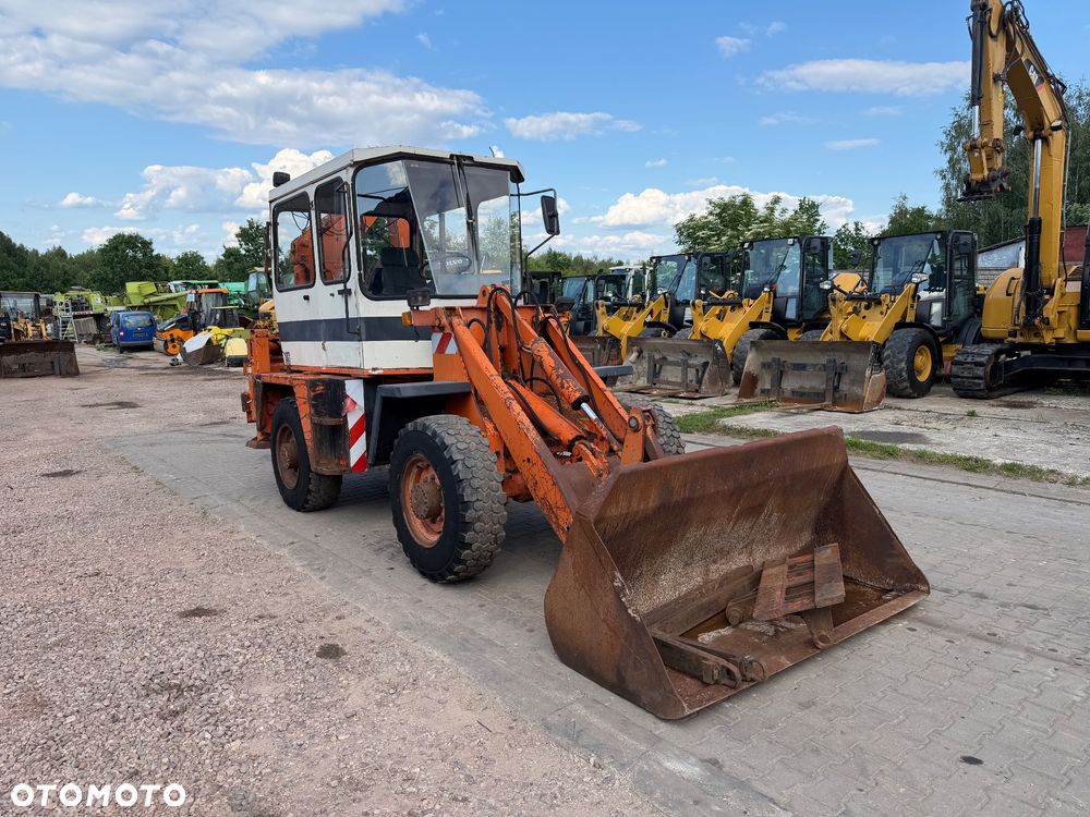 Schaeff 900 902 - 6