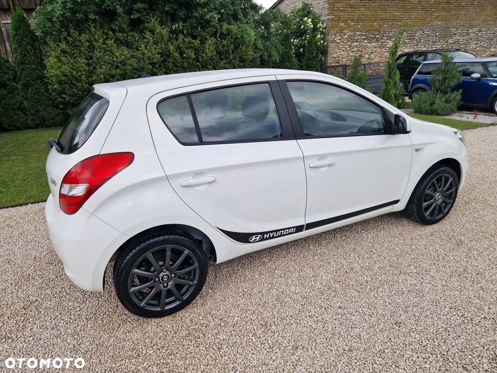 Hyundai i20 1.2 Edition Plus - 20