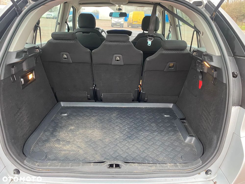 Citroën C4 Picasso - 32