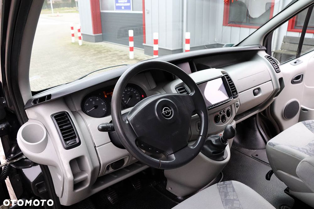 Opel VIVARO LONG 2,5 DTI 135KM Brygadowy 5 Miejsc KLIMA - 21
