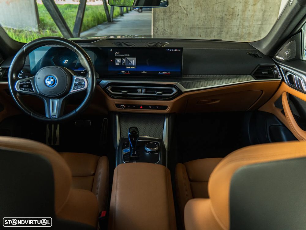BMW i4 eDrive40 Pack Desportivo M - 16