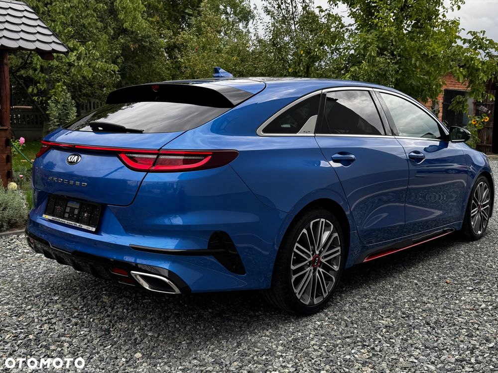 Kia ProCeed 1.6 T-GDI GT DCT - 2