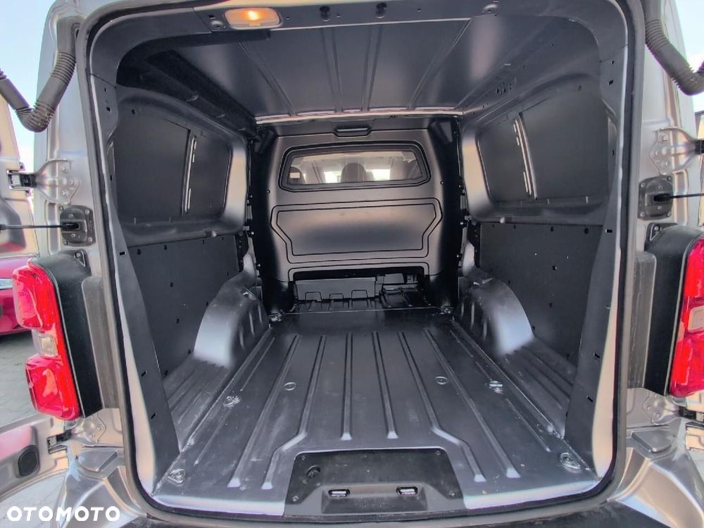 Peugeot e-Expert - 6