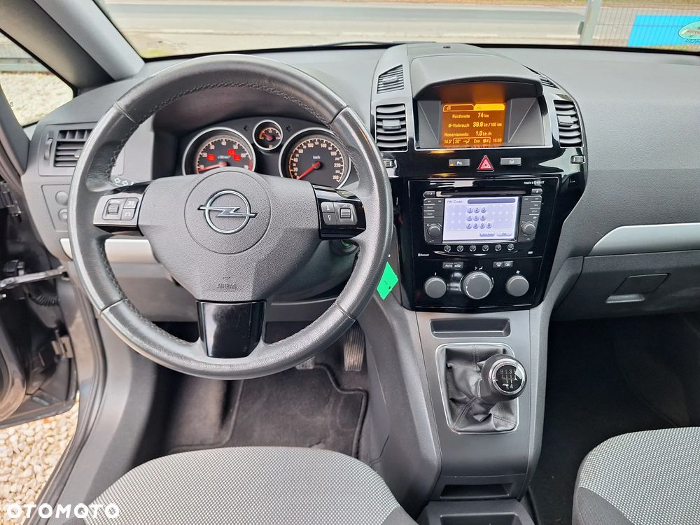 Opel Zafira 1.8 Design Edition - 22