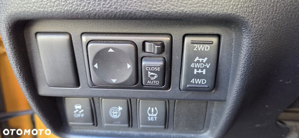 Nissan Juke 1.6 DIG-T N-Connecta 4WD Xtronic EU6 - 8