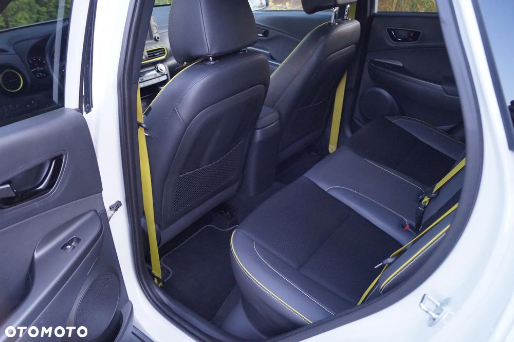 Hyundai Kona - 22