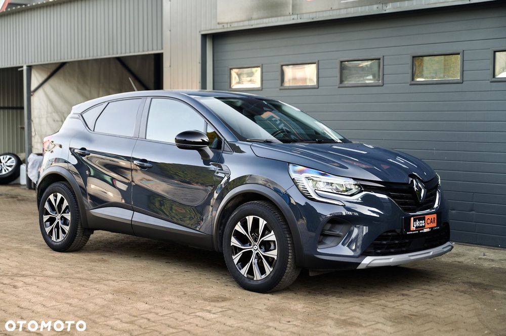 Renault Captur - 32