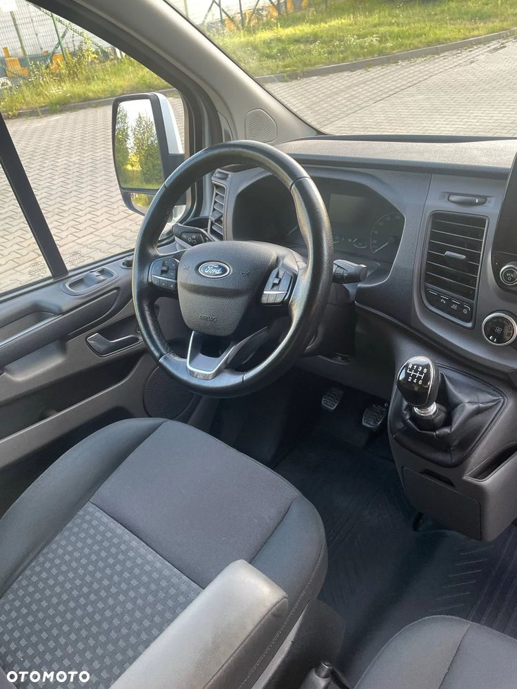 Ford Transit custom - 11