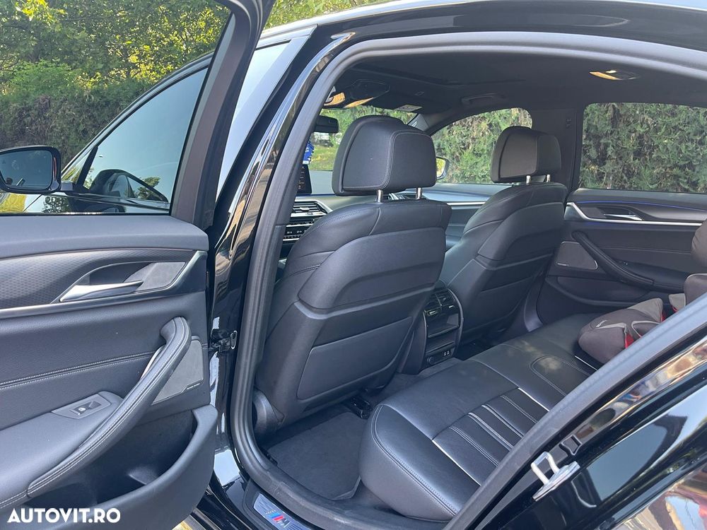 BMW Seria 5 530i AT MHEV - 19