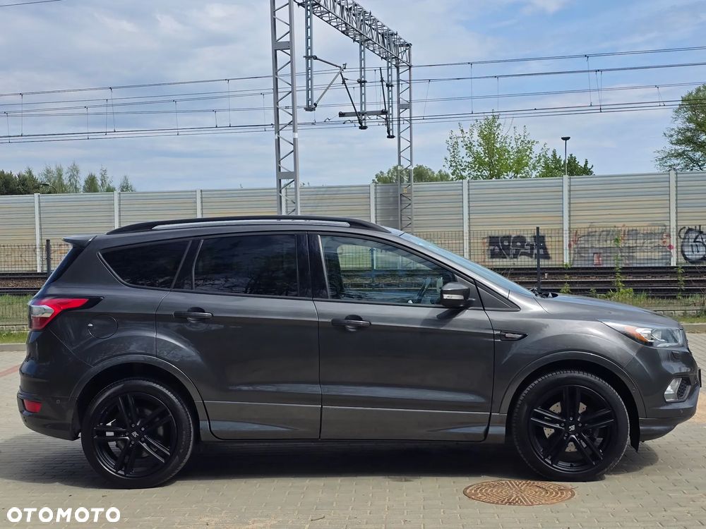 Ford Kuga 2.0 TDCi 4x4 ST-Line - 9