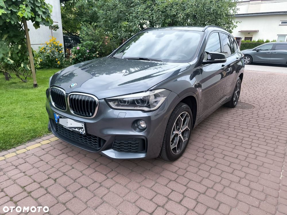 BMW X1 - 1
