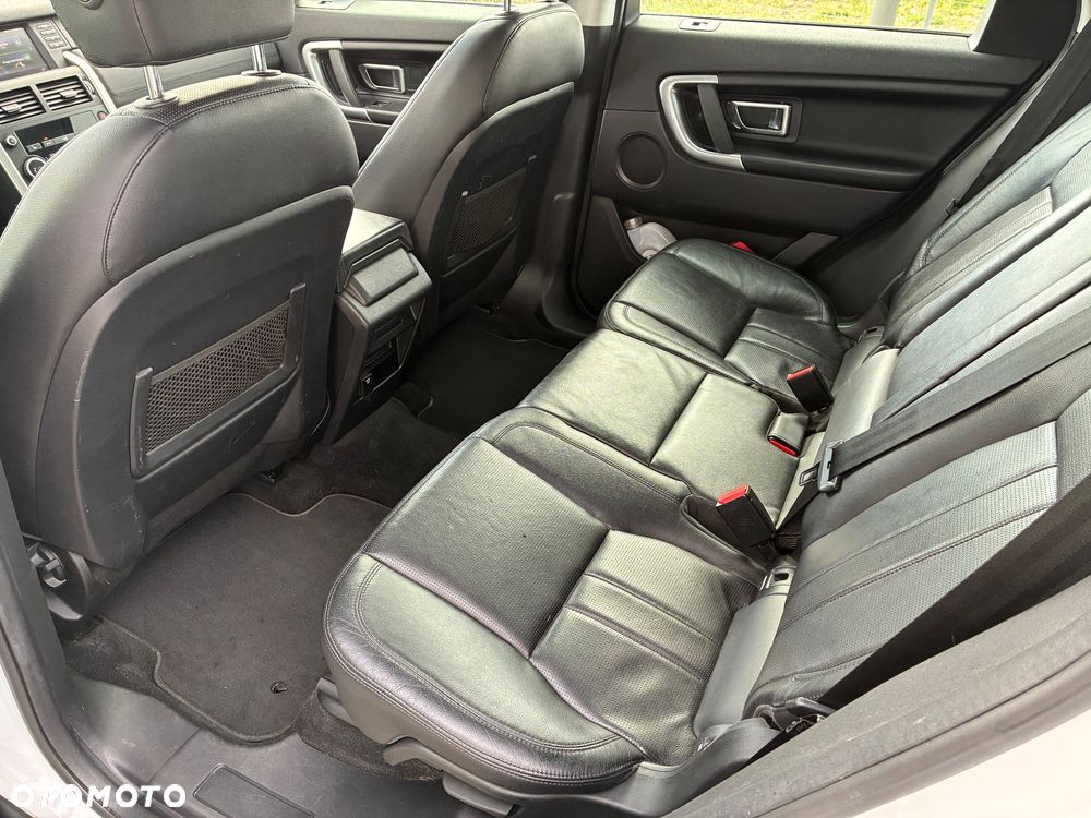 Land Rover Discovery Sport 2.0 TD4 SE - 11