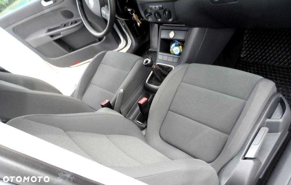 Volkswagen Golf Plus 1.6 Comfortline - 17