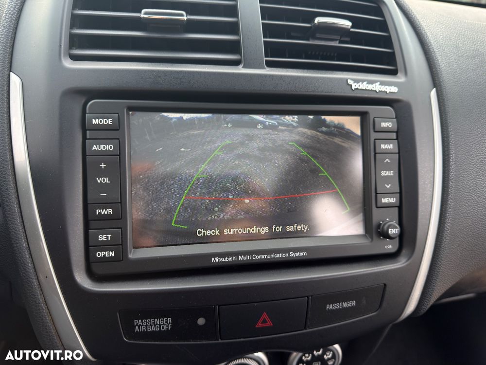 Mitsubishi ASX 1.8 DI-D 4WD Instyle - 8