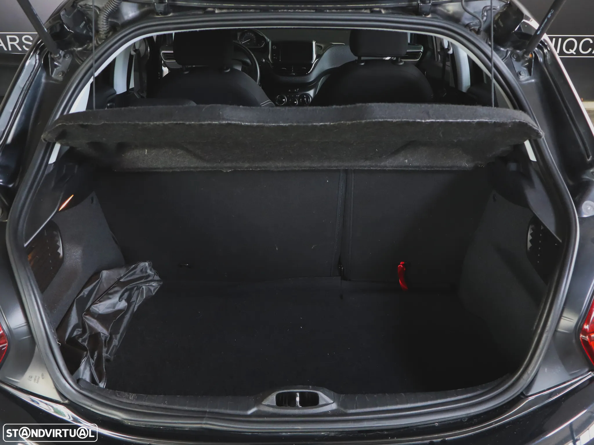 Peugeot 208 1.2 PureTech Style - 35