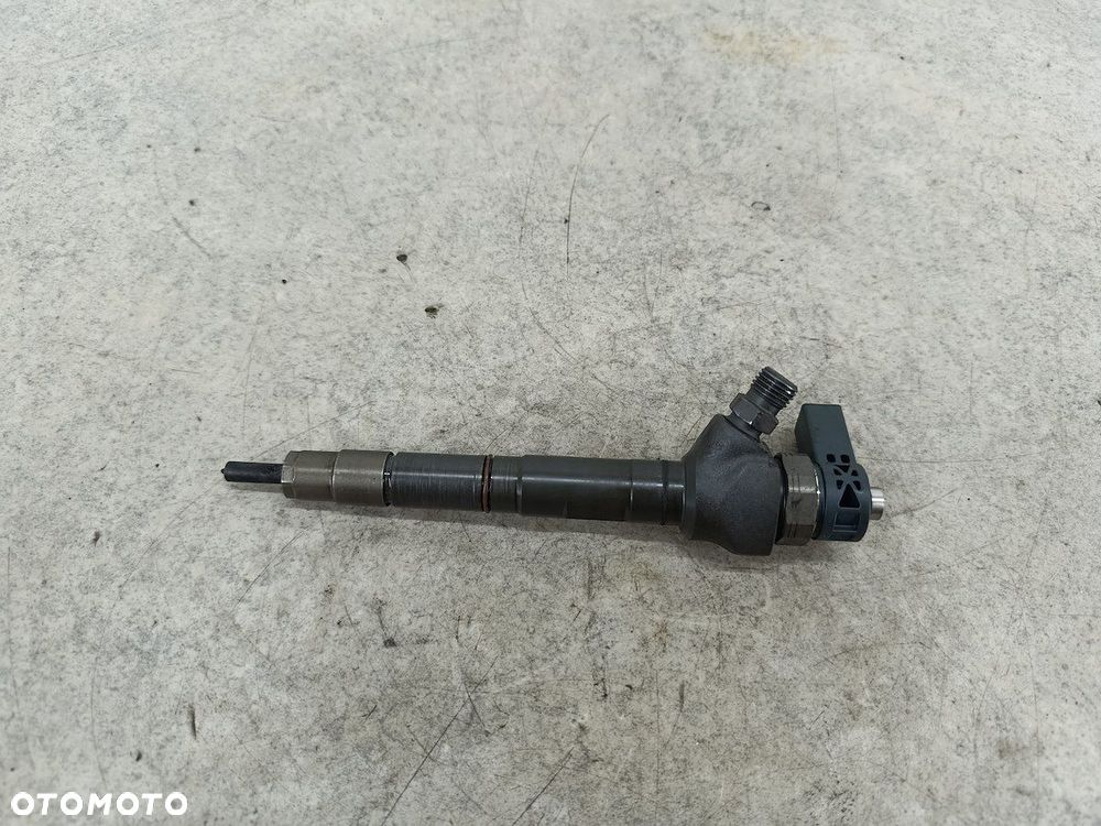 WTRYSKIWACZ VW PASSAT B7 03L130855CX 0986435167  BOSCH 2.0 TDI - 6