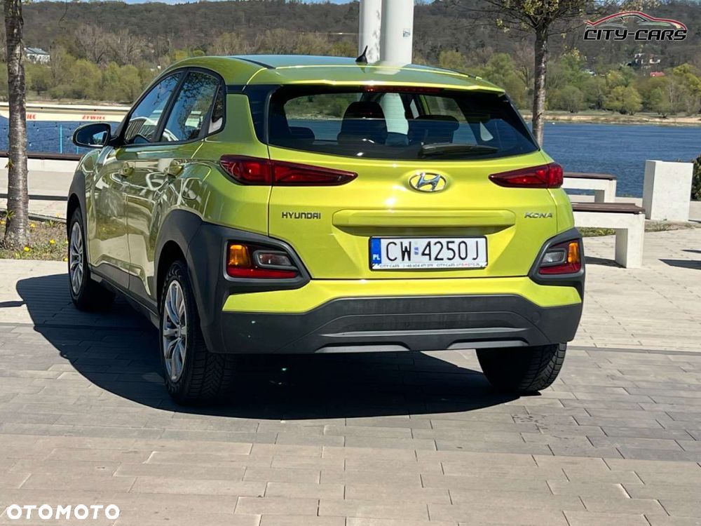 Hyundai Kona - 32