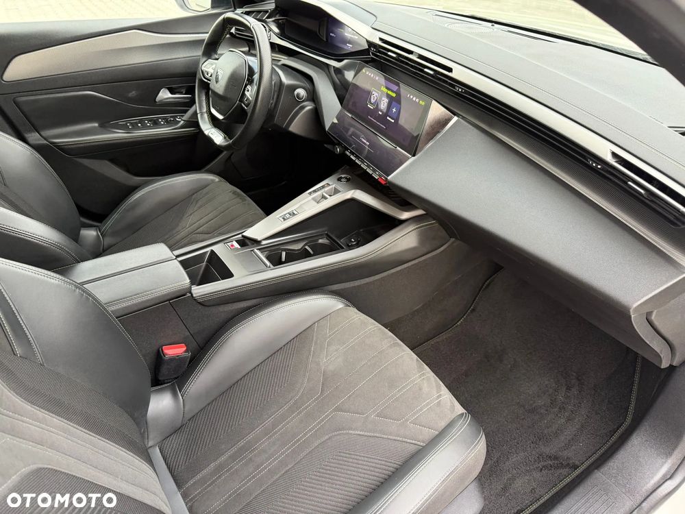 Peugeot 308 - 10