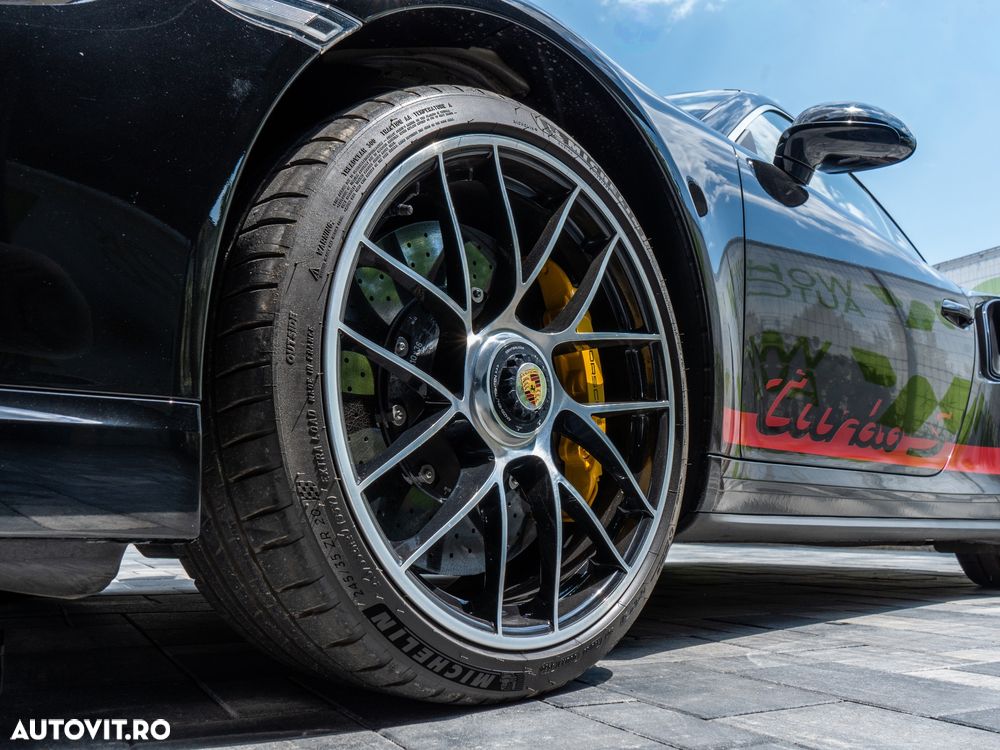Porsche 911 - 22