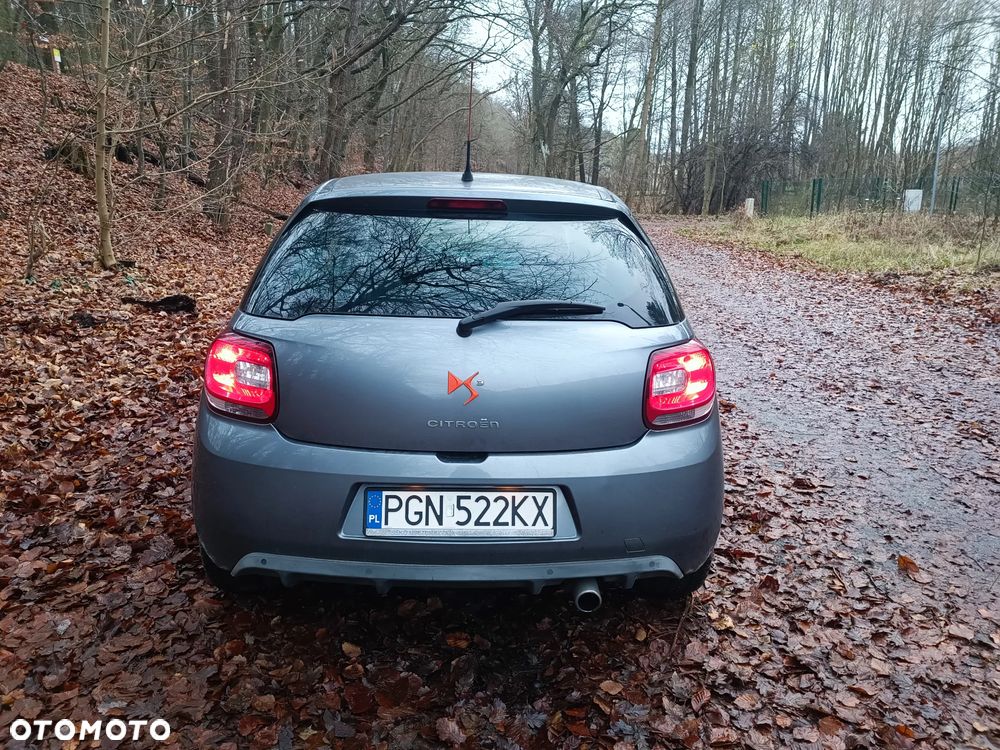 Citroën DS3 1.6 HDi 99g SoChic - 15