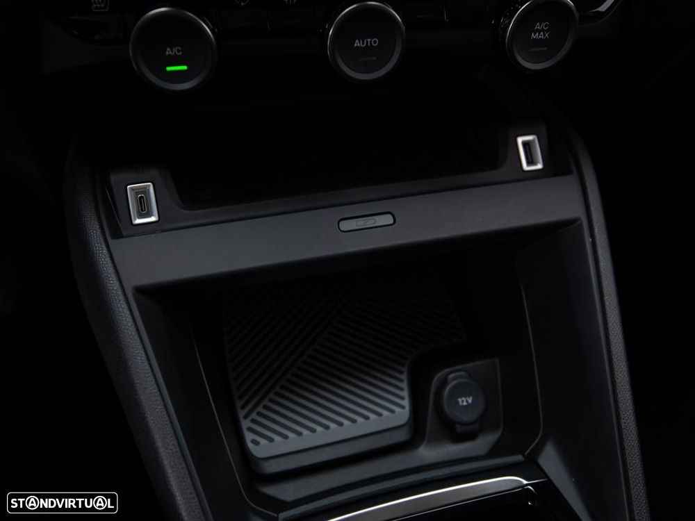 Citroën e-C4 X MAX - 20