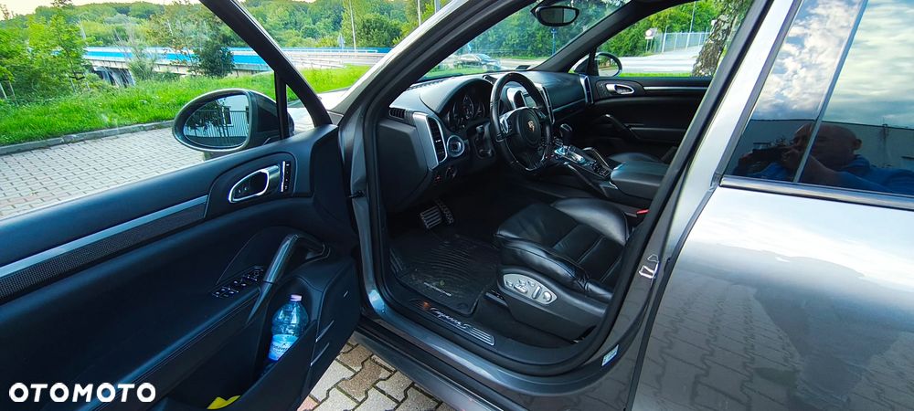 Porsche Cayenne S Diesel - 19