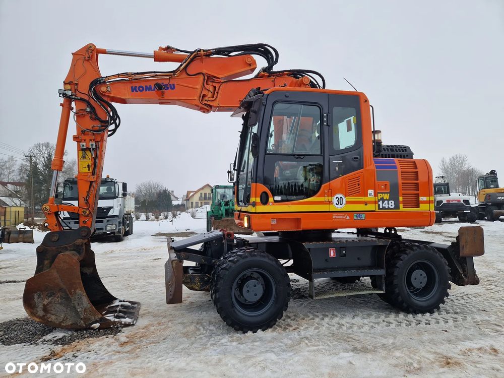 Komatsu PW148 - 11