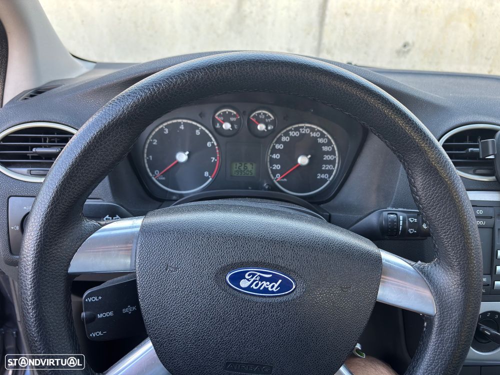 Ford Focus SW - 11