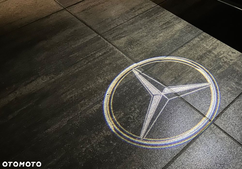 Mercedes-Benz Klasa E 220 d 4-Matic AMG - 20