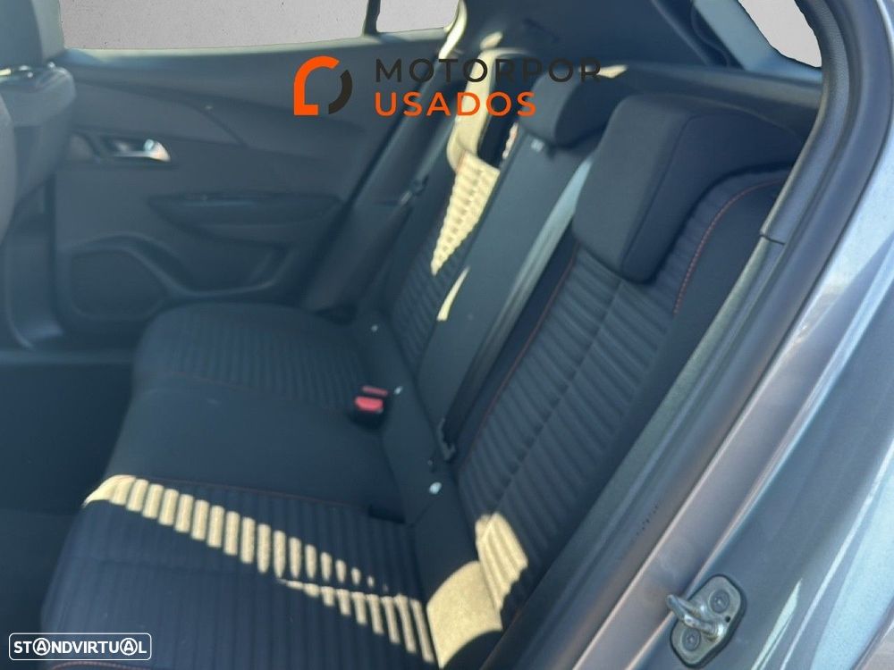 Peugeot 2008 1.2 Style - 9
