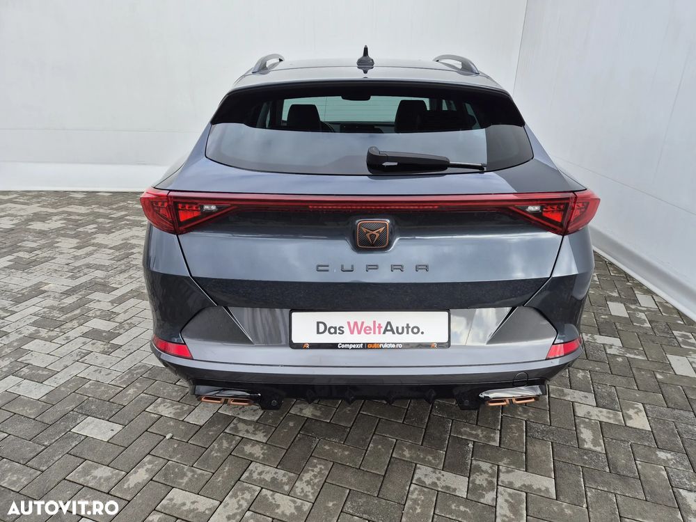 Cupra Formentor 1.4 e-HYBRID DSG - 4