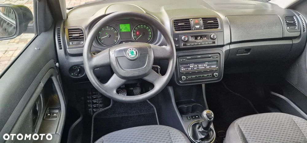 Skoda Roomster 1.4 MPI PLUS EDITION - 19