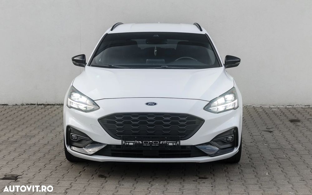 Ford Focus 1.5 EcoBlue Start-Stopp-System ST-LINE DESIGN - 4