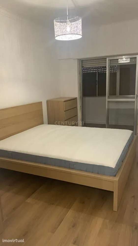 Apartamento para Investimento Metro de Alfornelos - Grande imagem: 3/49
