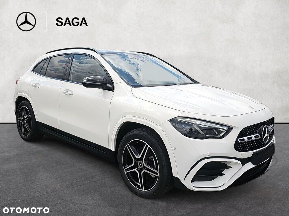 Mercedes-Benz GLA - 4