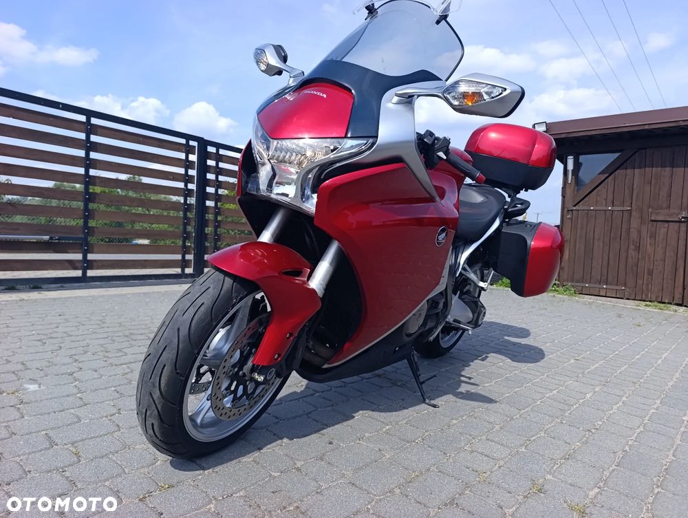 Honda VFR - 21