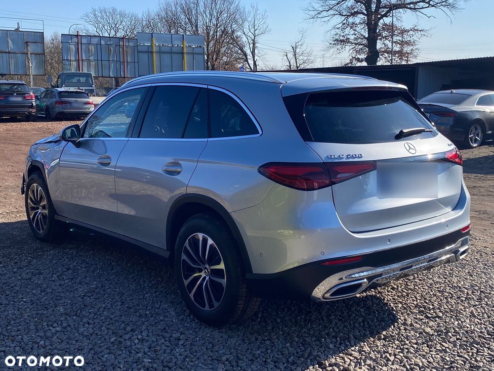 Mercedes-Benz GLC 200 mHEV 4-Matic Avantgarde - 2