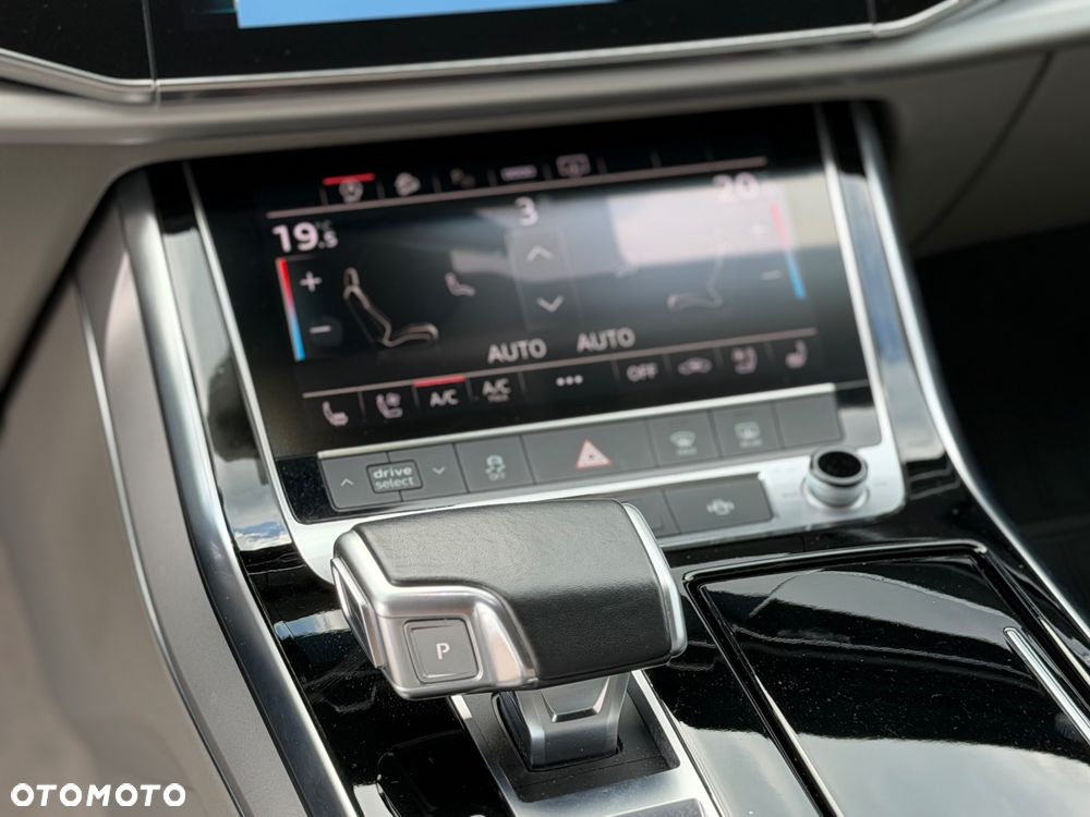 Audi Q7 - 16