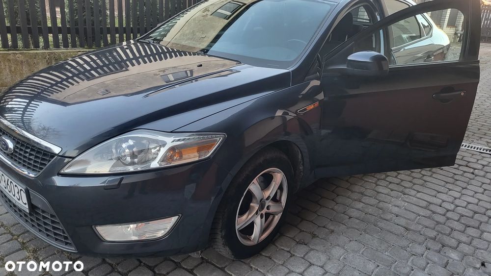 Ford Mondeo 2.0 Titanium - 18
